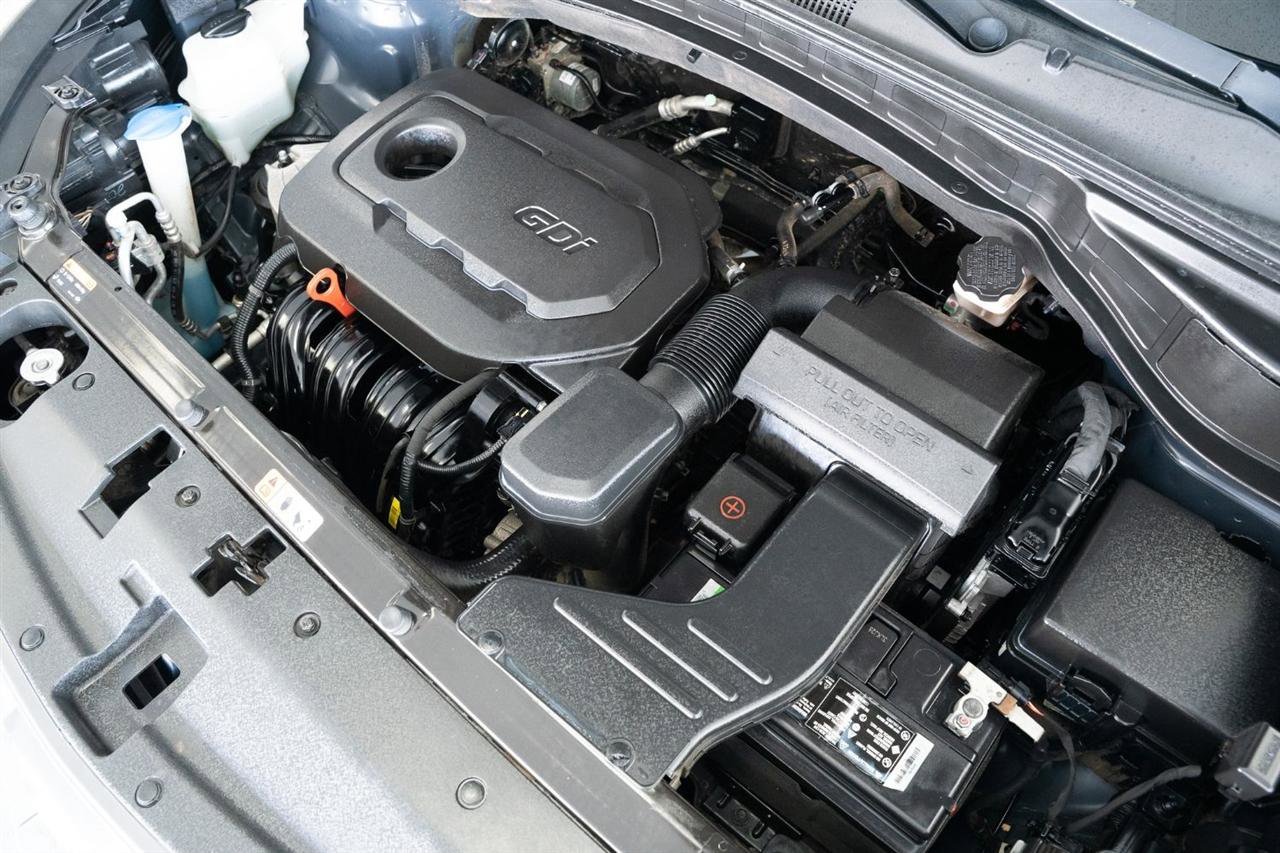 Used 2017 Hyundai Santa Fe Sport image 21