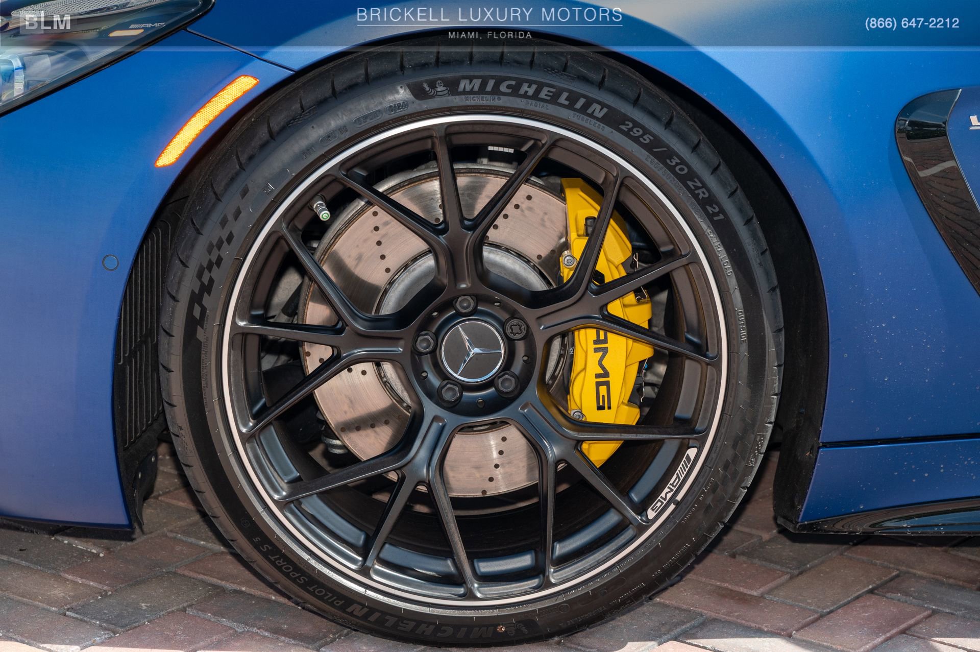 Used 2025 Mercedes-Benz AMG GT 63 image 33