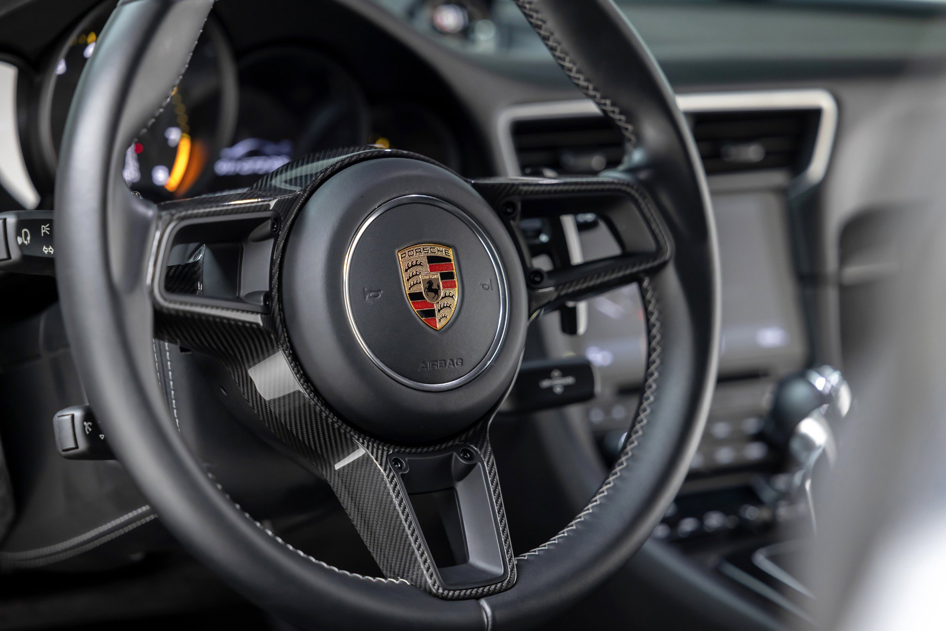Used 2018 Porsche 911 GT2 RS image 25