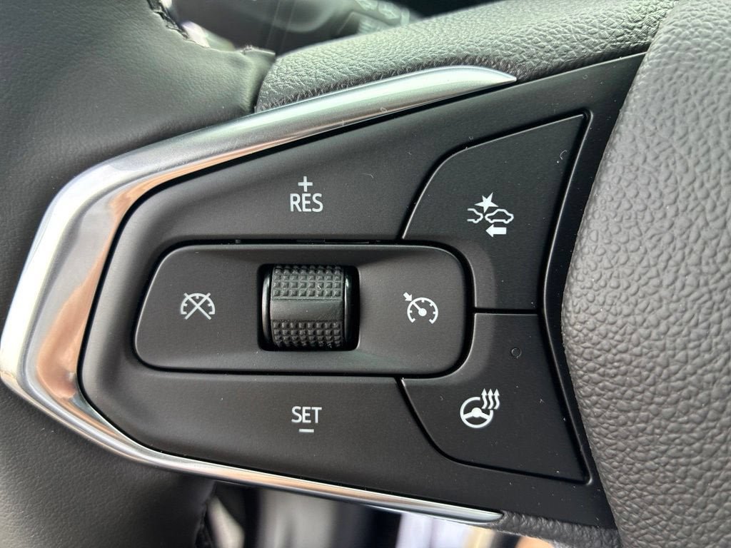 New 2026 Chevrolet Trax LT w/ LT Convenience Package FWD image 18