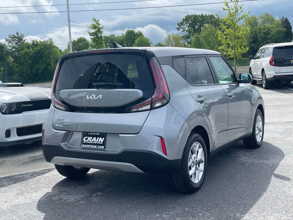 Certified 2024 Kia Soul LX w/ Option Group 015 FWD image 7