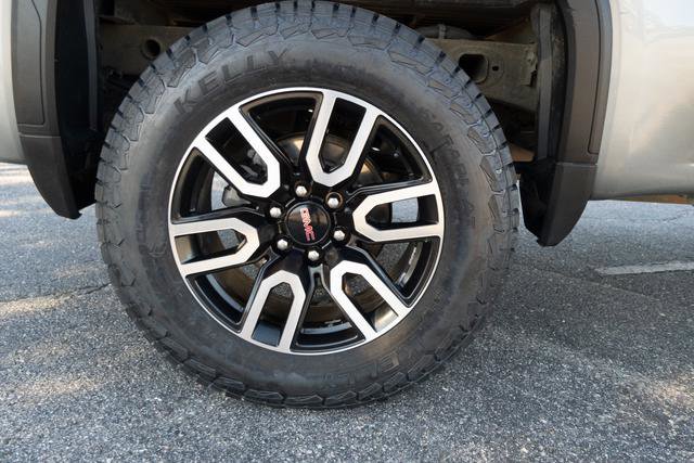 Used 2024 GMC Sierra 1500 AT4 w/ Technology Package image 44