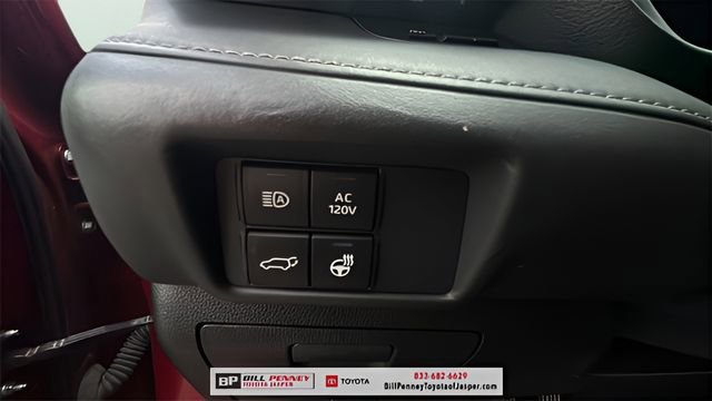 Used 2021 Toyota Highlander Limited image 20