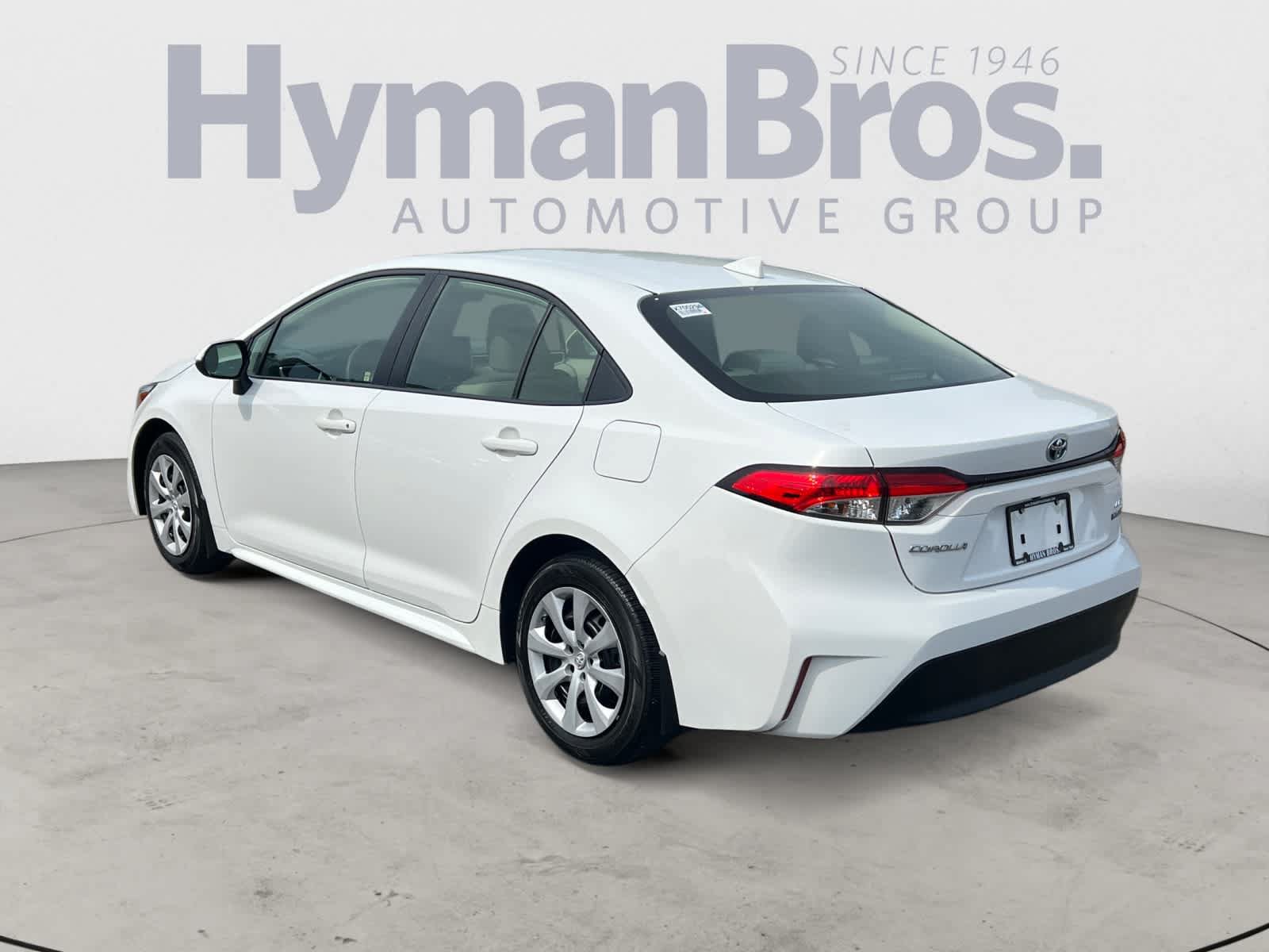 Used 2023 Toyota Corolla LE w/ Carpet Mat Package (TMS) FWD image 6