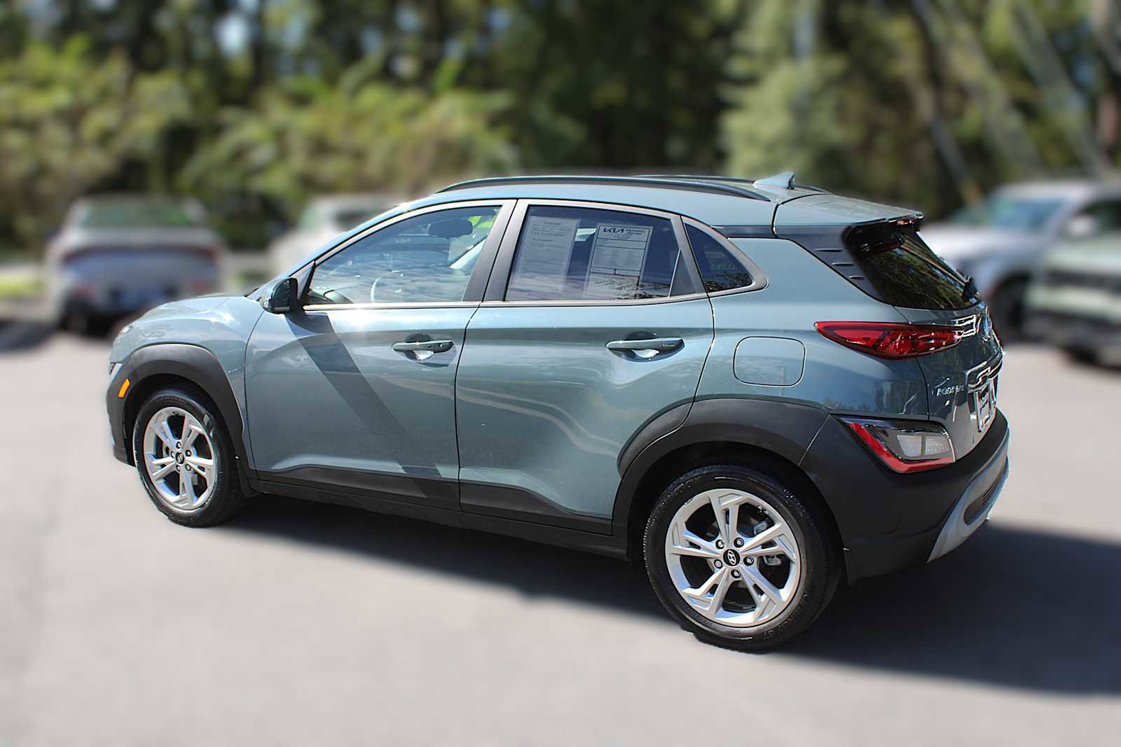 Used 2022 Hyundai Kona SEL image 6