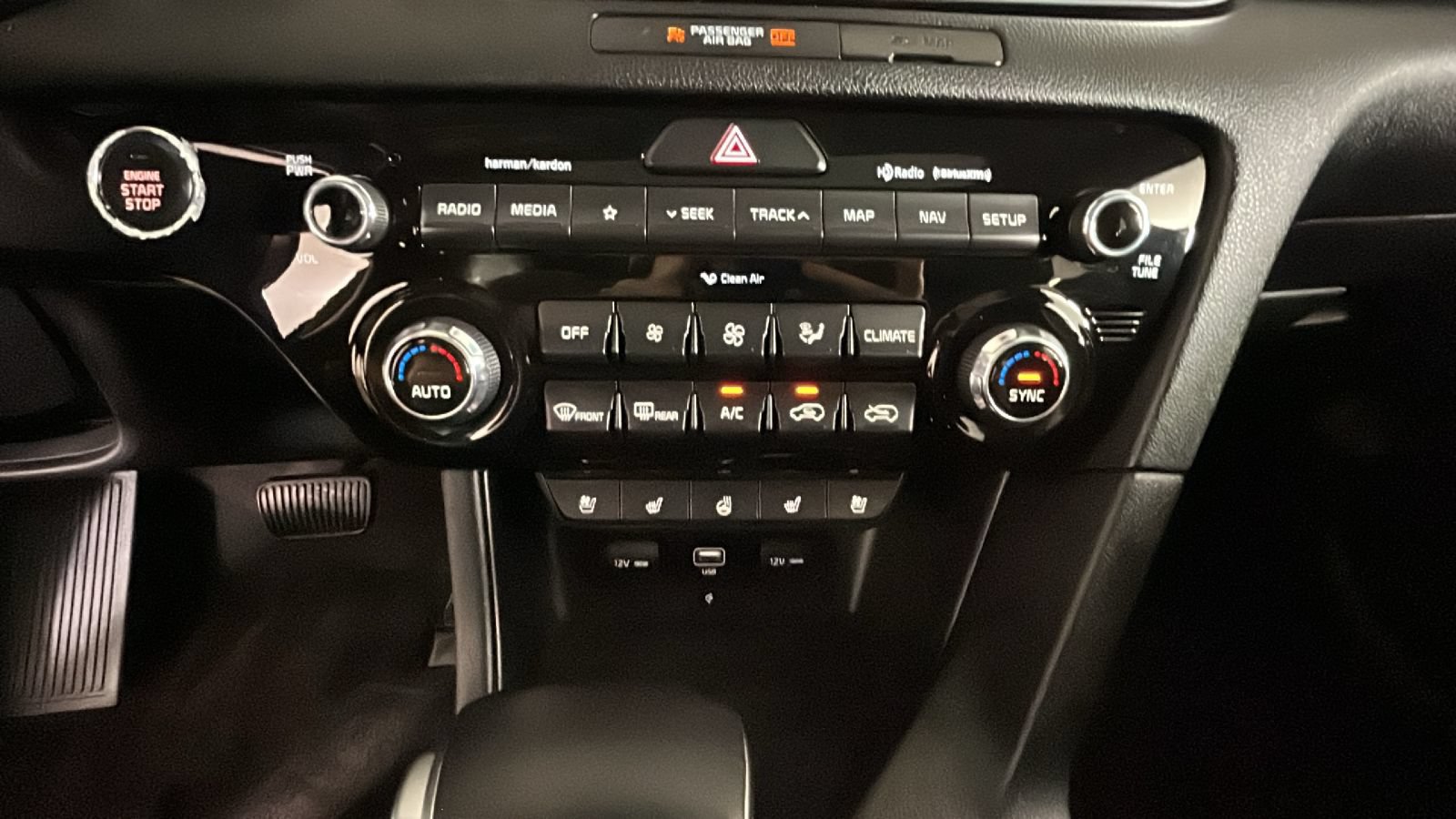 Used 2022 Kia Sportage EX w/ EX Technology Package AWD/4WD image 26