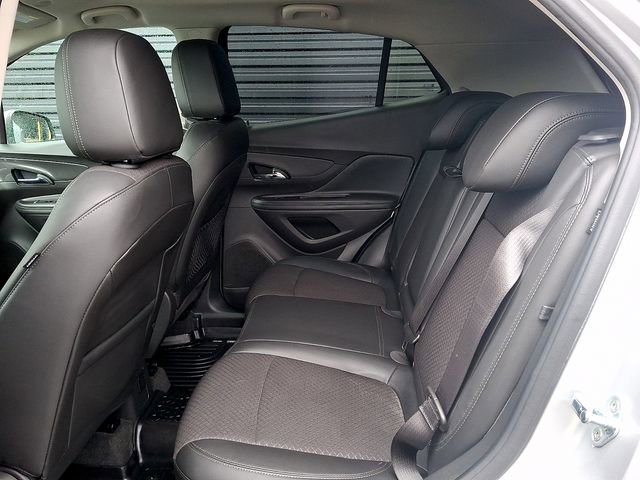 Used 2020 Buick Encore Preferred w/ Safety Package image 16