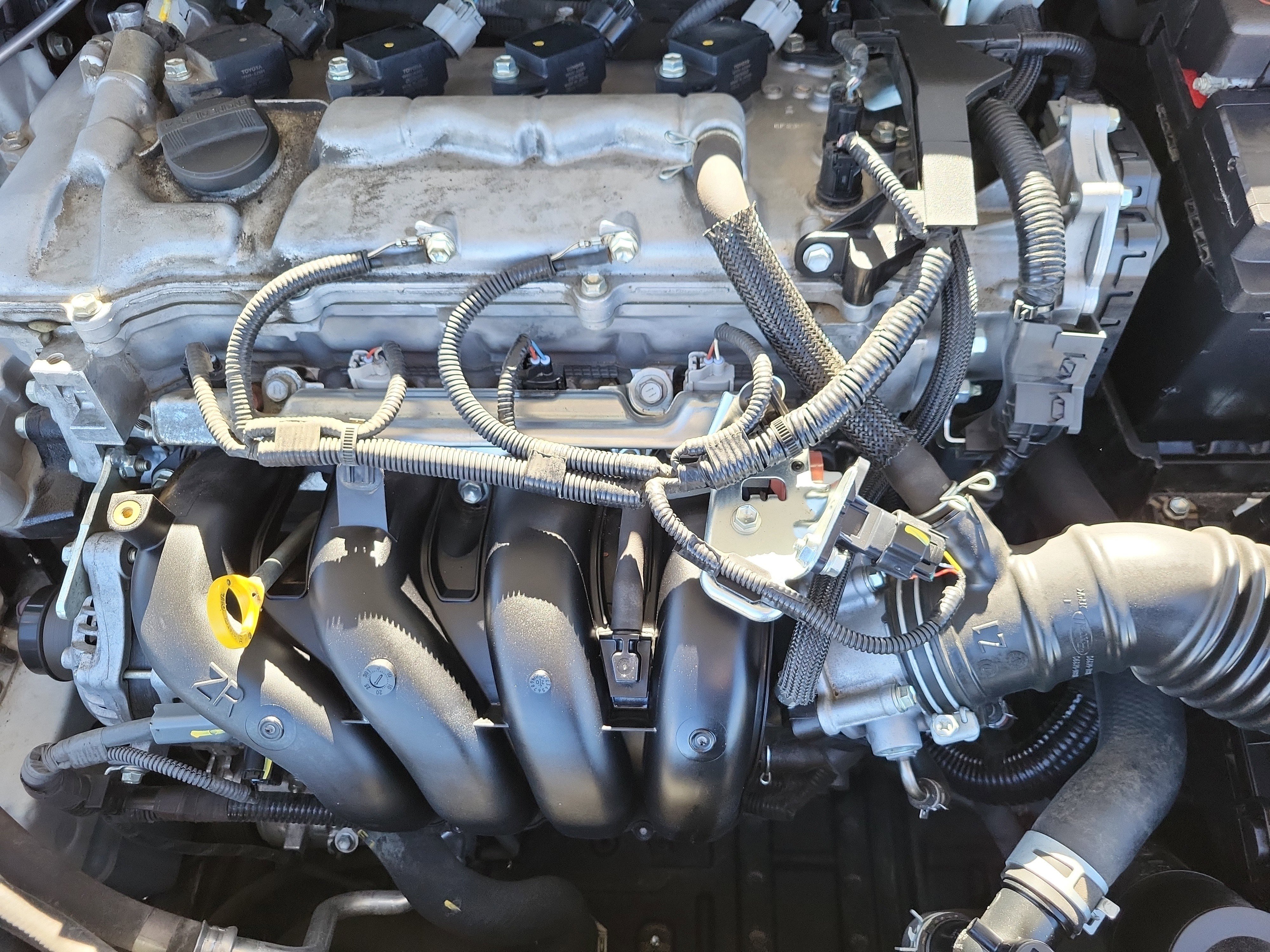 Used 2020 Toyota Corolla LE image 16