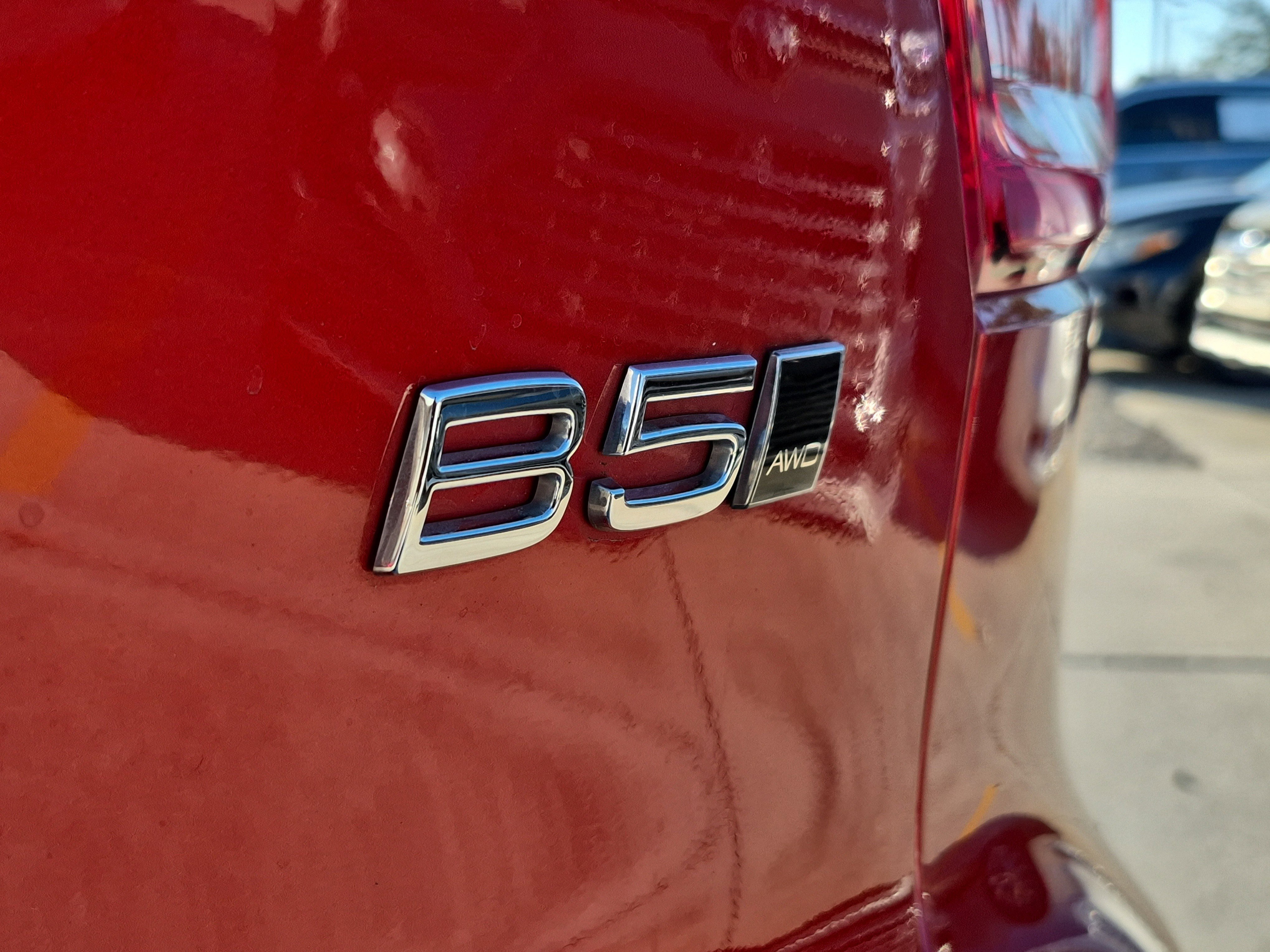 Used 2023 Volvo XC40 B5 Plus w/ Driver Assist Package image 13