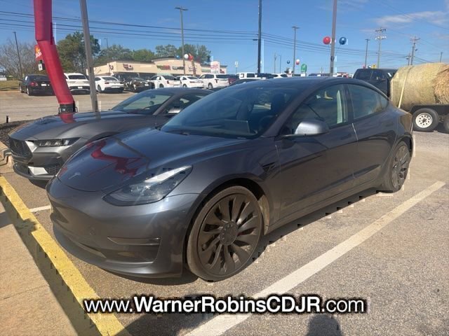 Used 2021 Tesla Model 3 Performance image 3