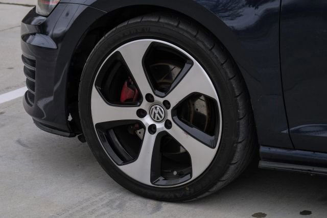 Used 2016 Volkswagen GTI SE w/ Lighting Package (SEL) image 58