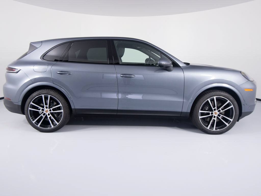 New 2026 Porsche Cayenne AWD/4WD image 11