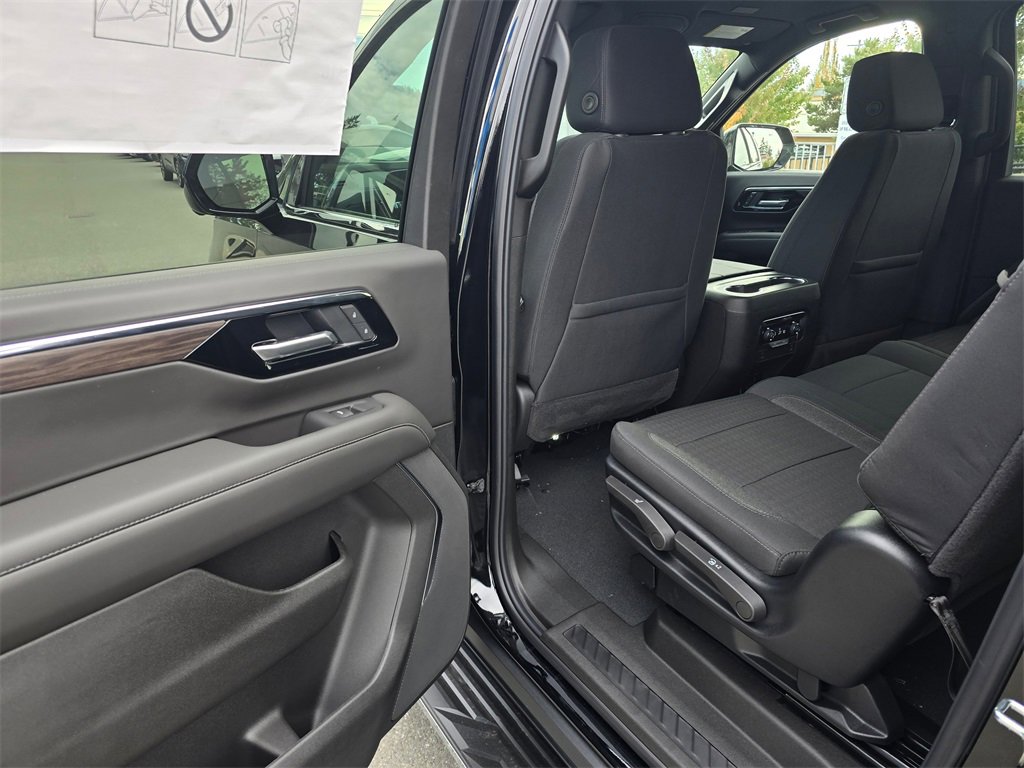 New 2025 Chevrolet Suburban LS w/ Max Trailering Package image 18