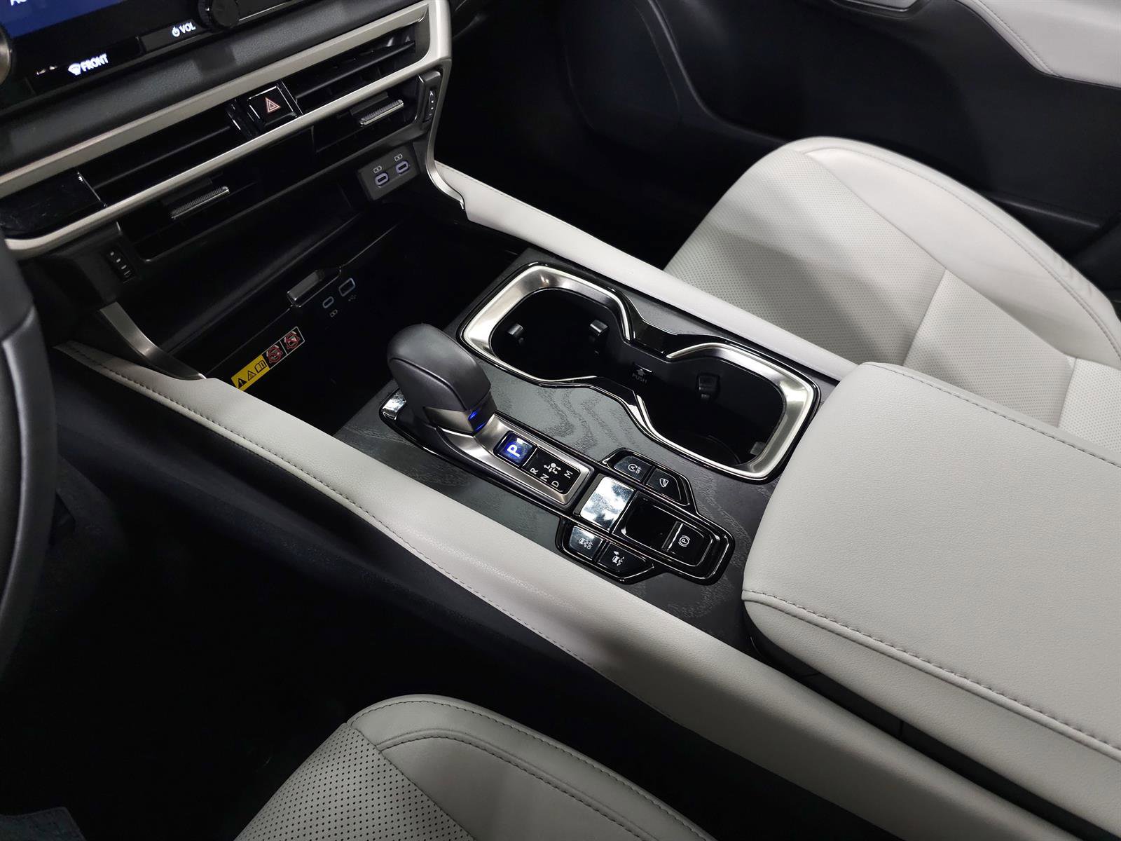 Used 2023 Lexus RX 350 Premium w/ Accessory Package (Z1) image 26