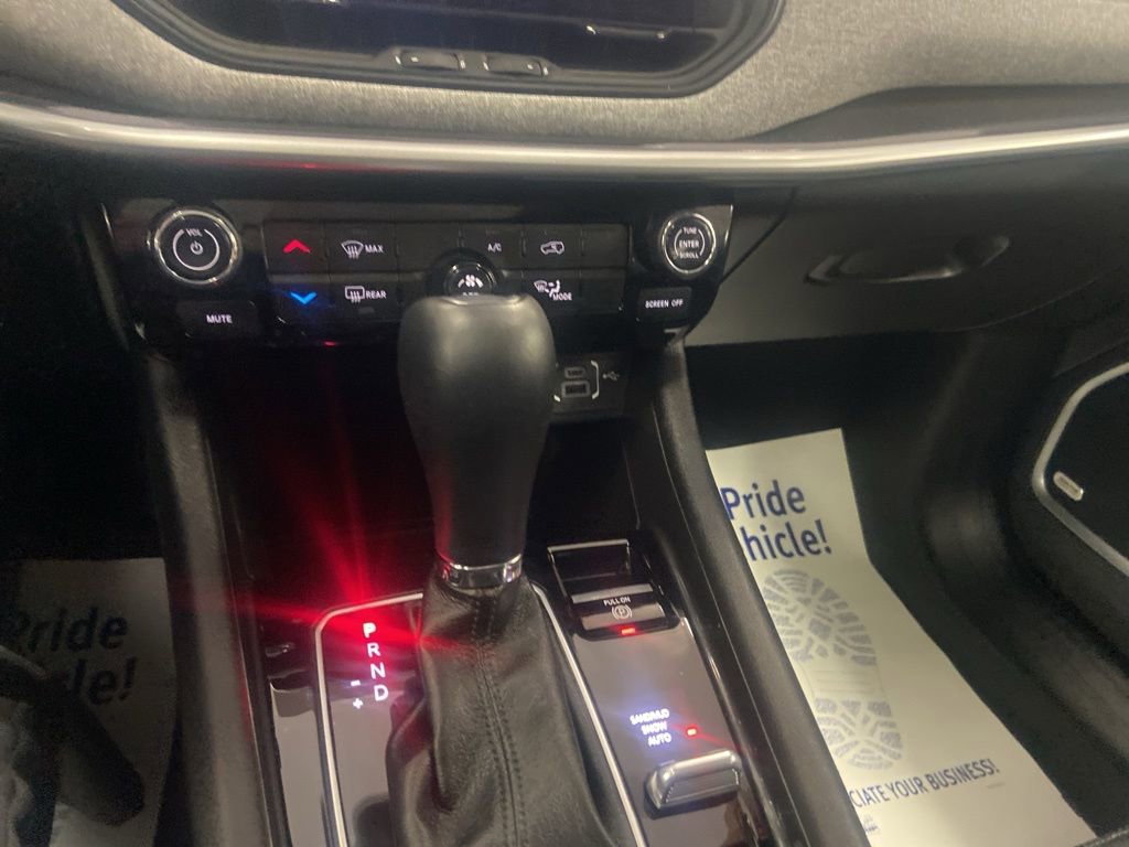 Used 2023 Jeep Compass Latitude w/ Sun and Sound Group image 33