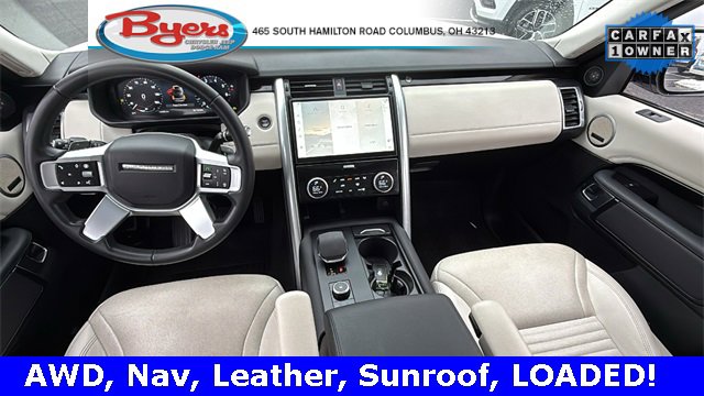 Used 2024 Land Rover Discovery S image 2