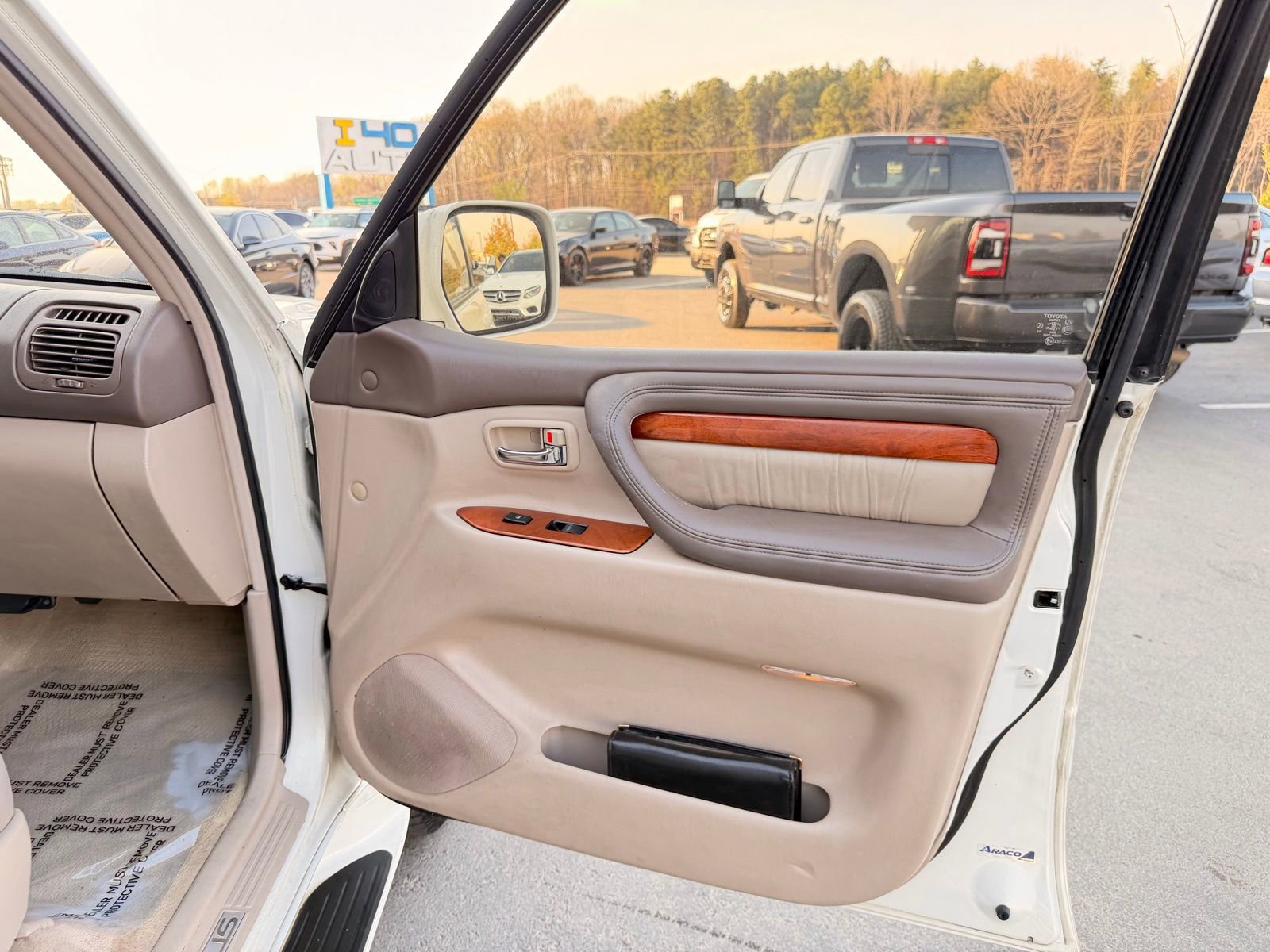 Used 1999 Lexus LX 470 4WD image 20