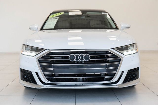 Used 2021 Audi A8 L 4.0T image 5