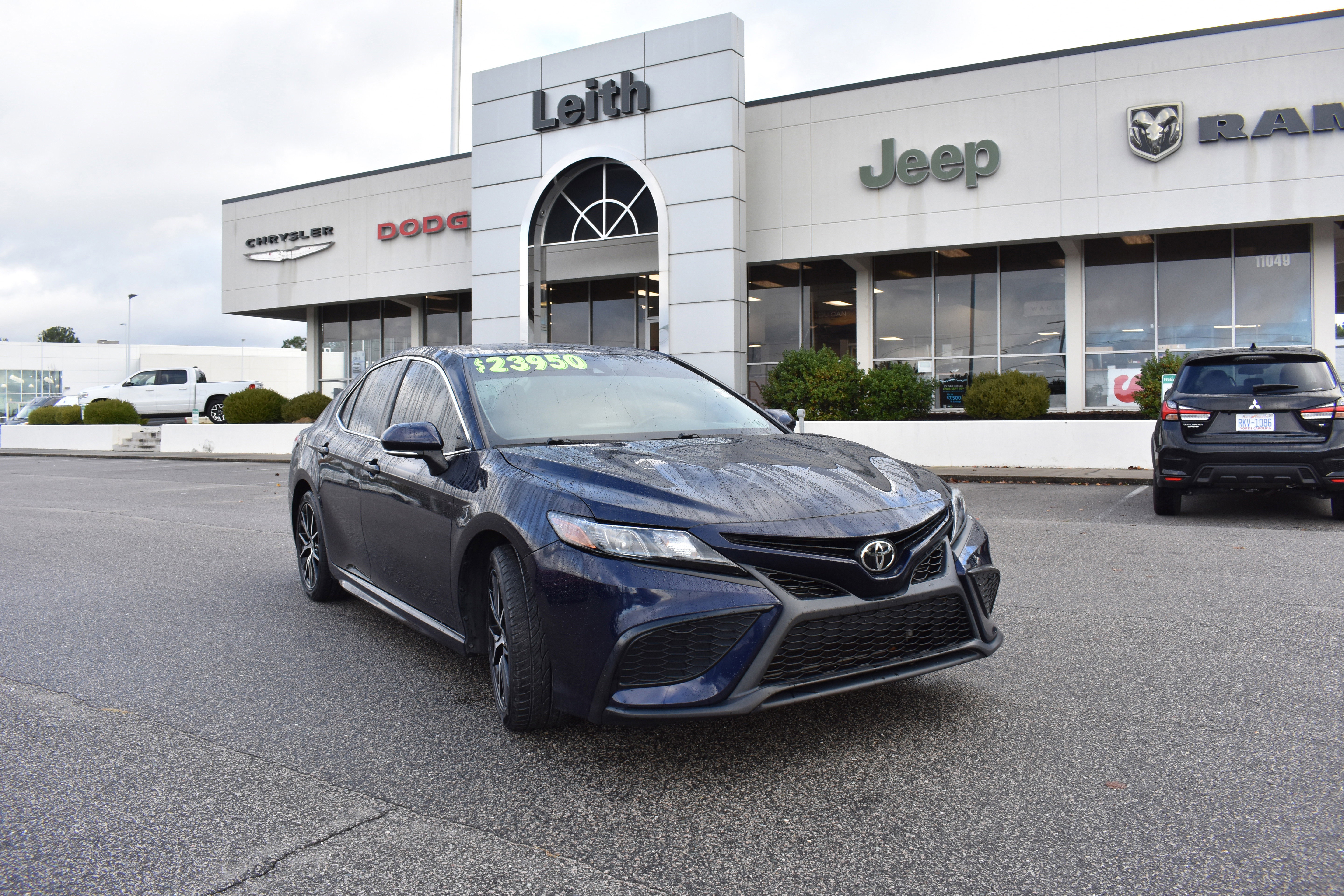 Used 2021 Toyota Camry SE