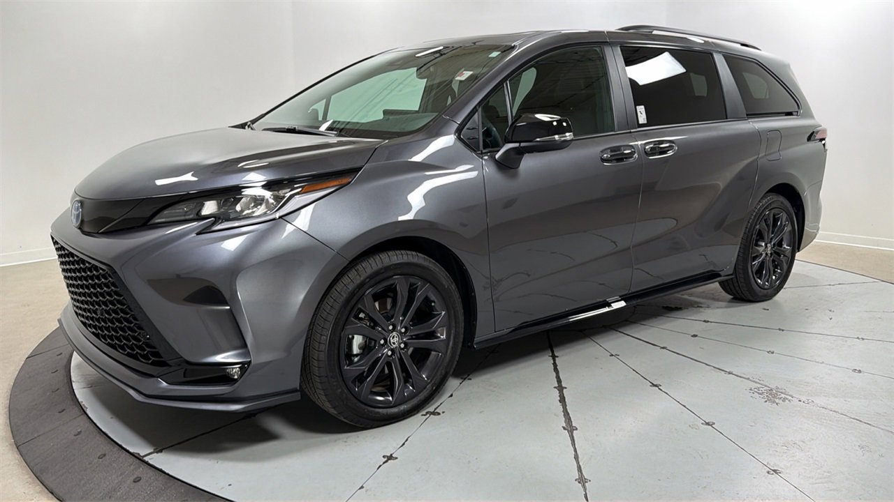Used 2025 Toyota Sienna XSE
