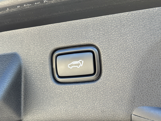 Used 2026 Kia Sportage EX FWD image 12