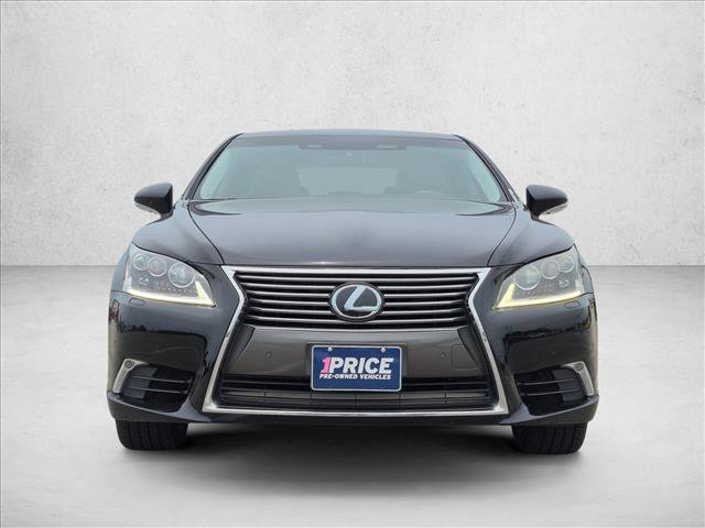 Used 2015 Lexus LS 460 L w/ Ultra Luxury Package RWD image 2