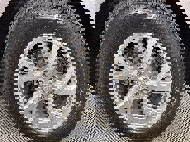 Used 2019 Chevrolet Equinox Premier image 34