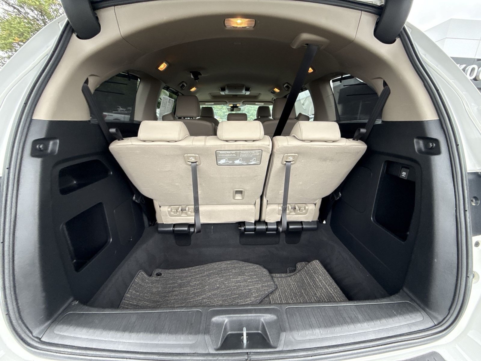 Used 2023 Honda Odyssey Touring image 27
