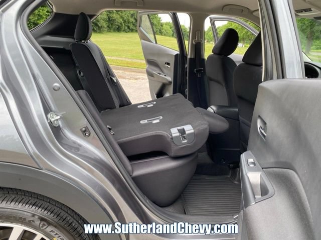 Used 2022 Nissan Kicks SV FWD image 32