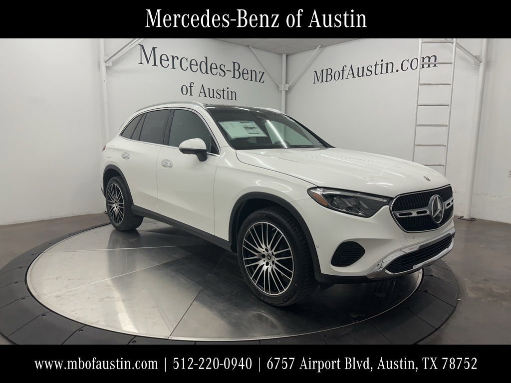 Used 2026 Mercedes-Benz GLC 300 image 1