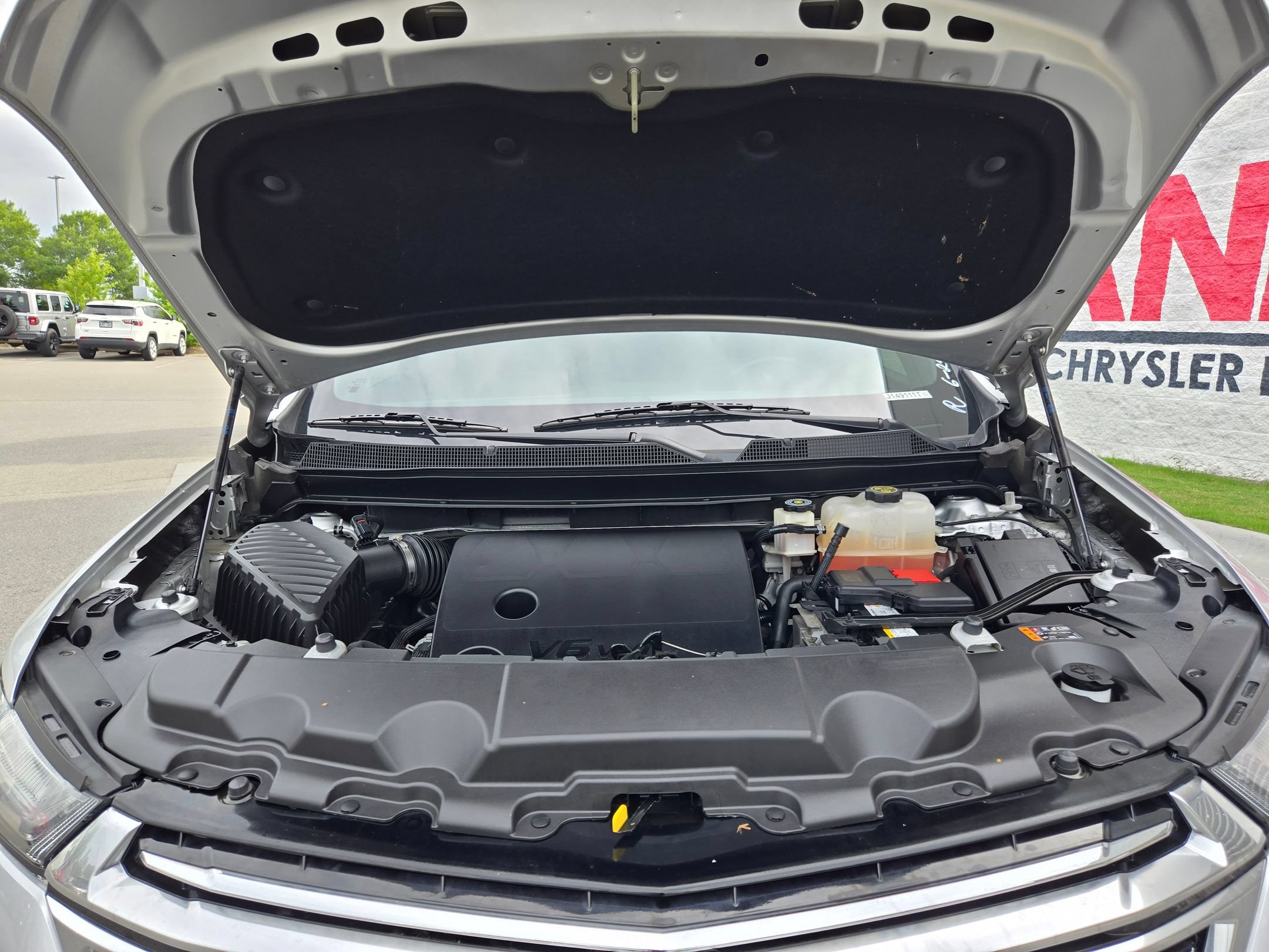 Used 2022 Chevrolet Traverse Premier AWD/4WD image 19