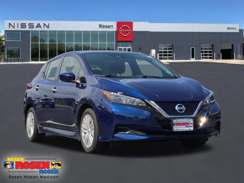 Used 2022 Nissan Leaf S w/ Protection Package FWD image 1