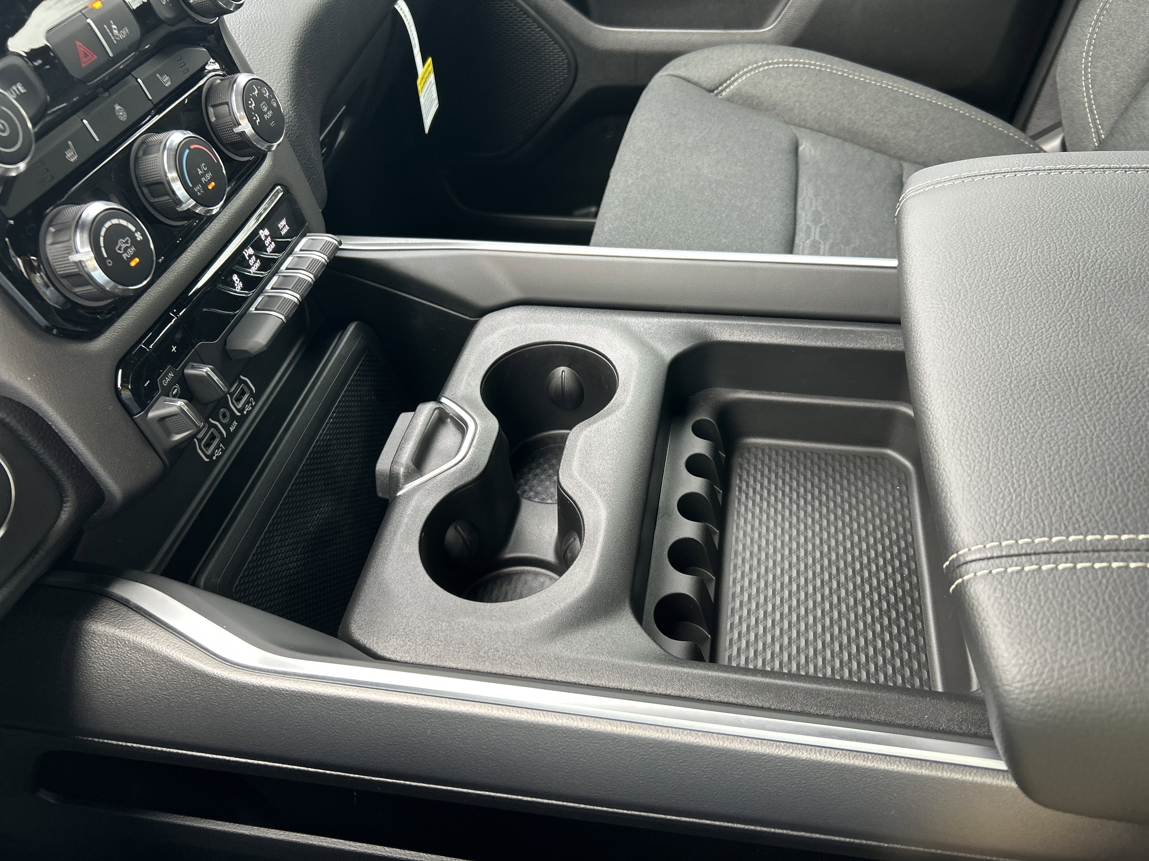 New 2026 RAM 1500 Big Horn w/ Night Edition image 22