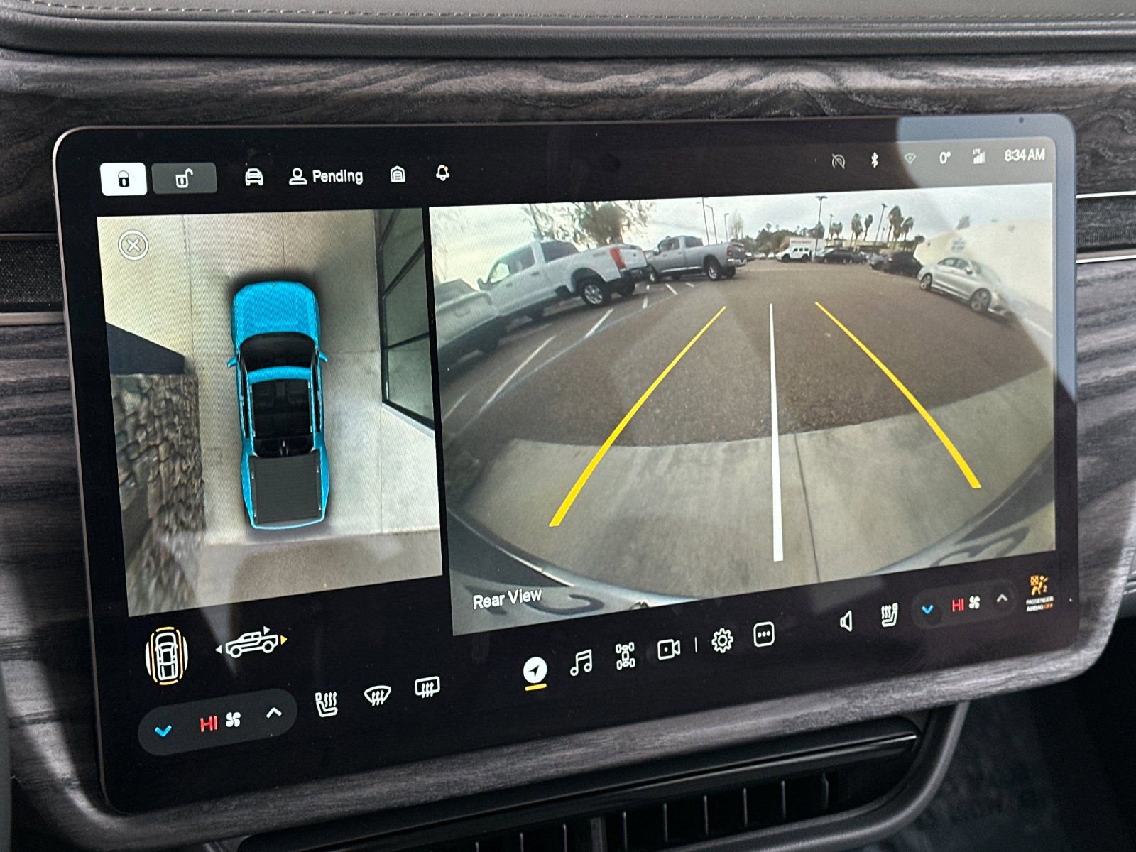 Used 2022 Rivian R1T Launch Edition image 22