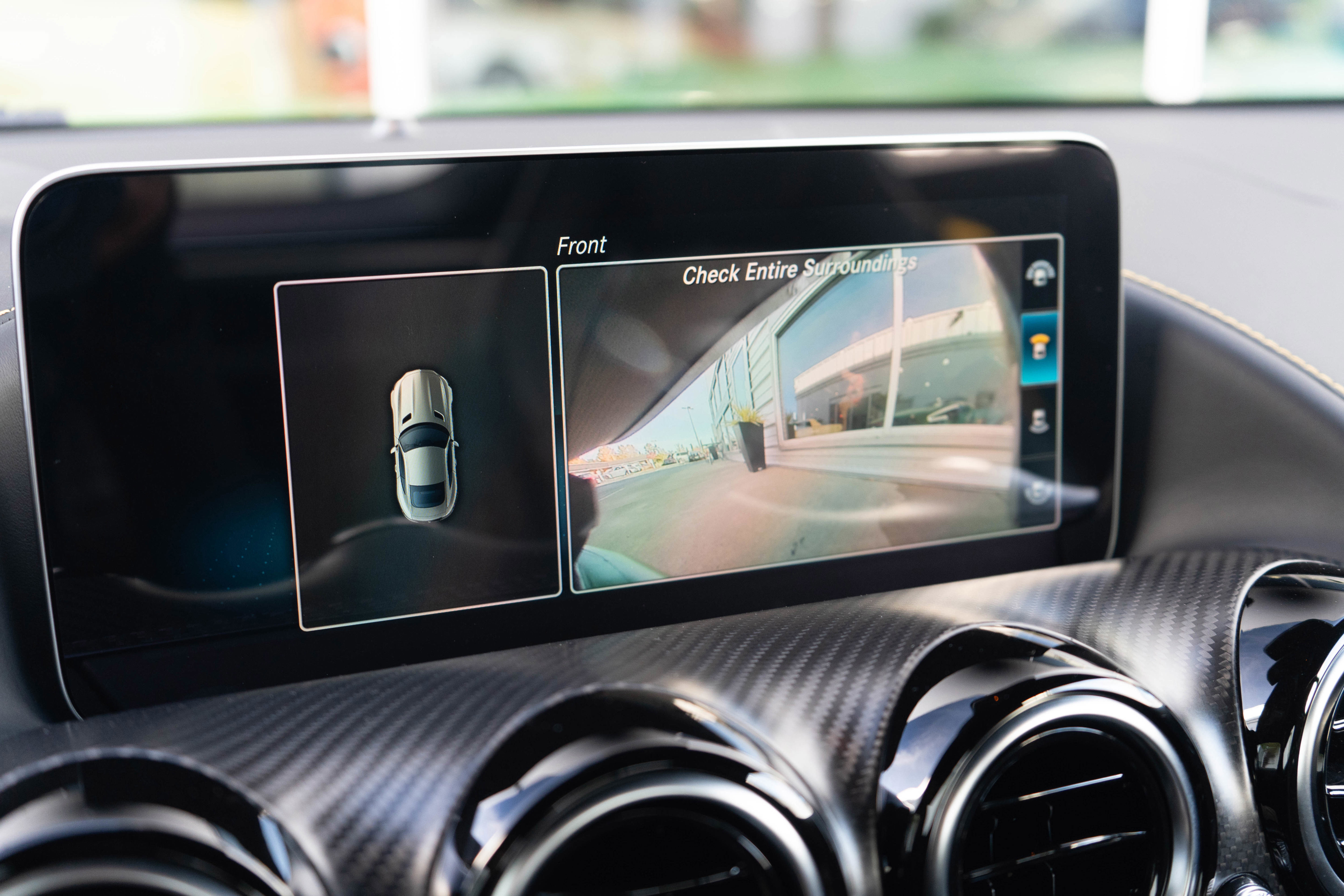 Used 2020 Mercedes-Benz AMG GT R image 30