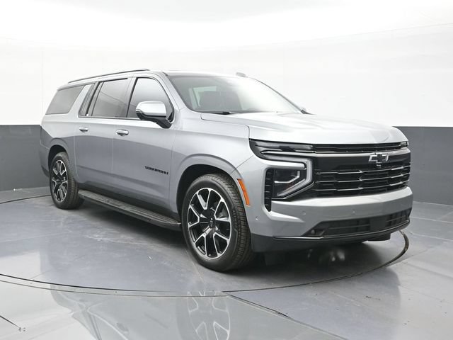 New 2026 Chevrolet Suburban RST w/ RST Capability Package AWD/4WD image 15