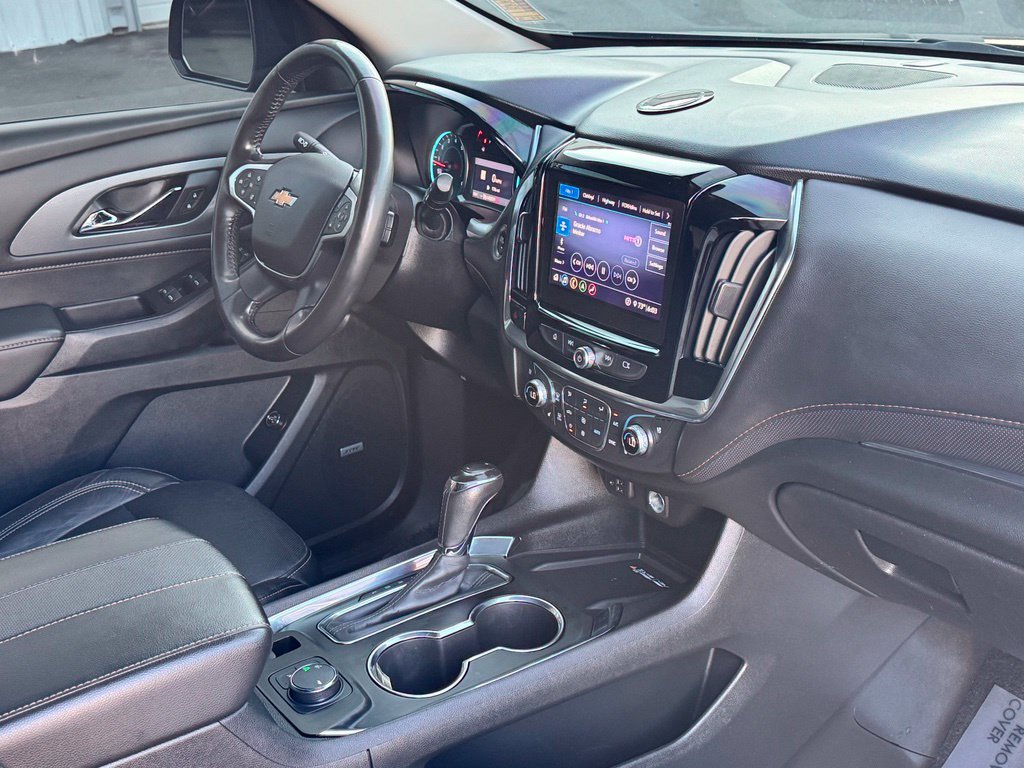 Used 2020 Chevrolet Traverse Premier w/ Redline Edition FWD image 11