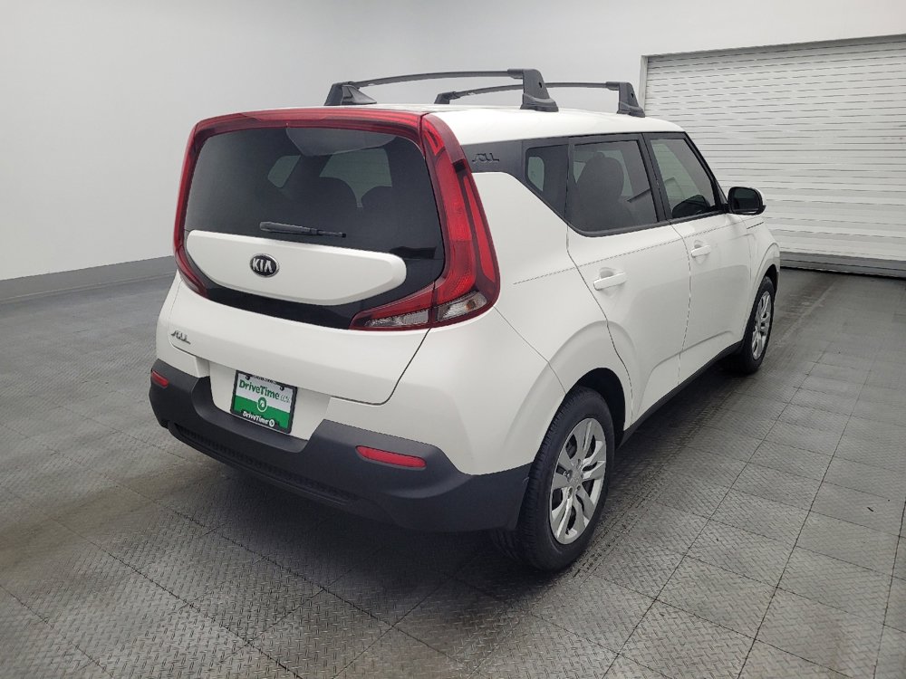 Used 2021 Kia Soul LX image 9
