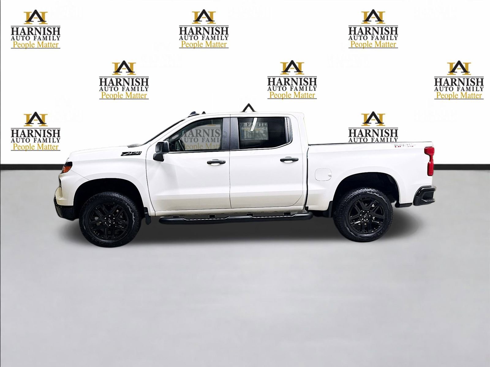 Used 2025 Chevrolet Silverado 1500 Custom Trail Boss w/ Turbomax Blackout Package image 10