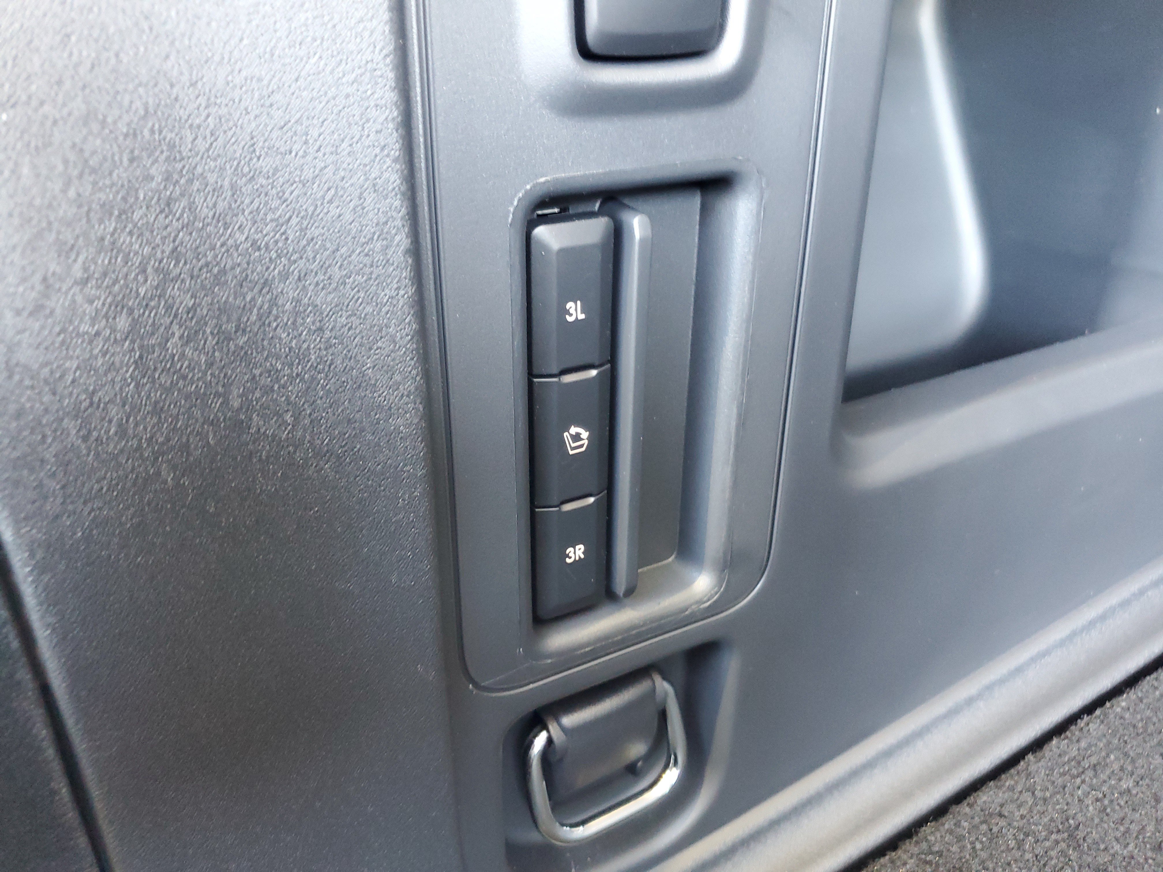 New 2027 Lincoln Navigator Reserve AWD/4WD image 35