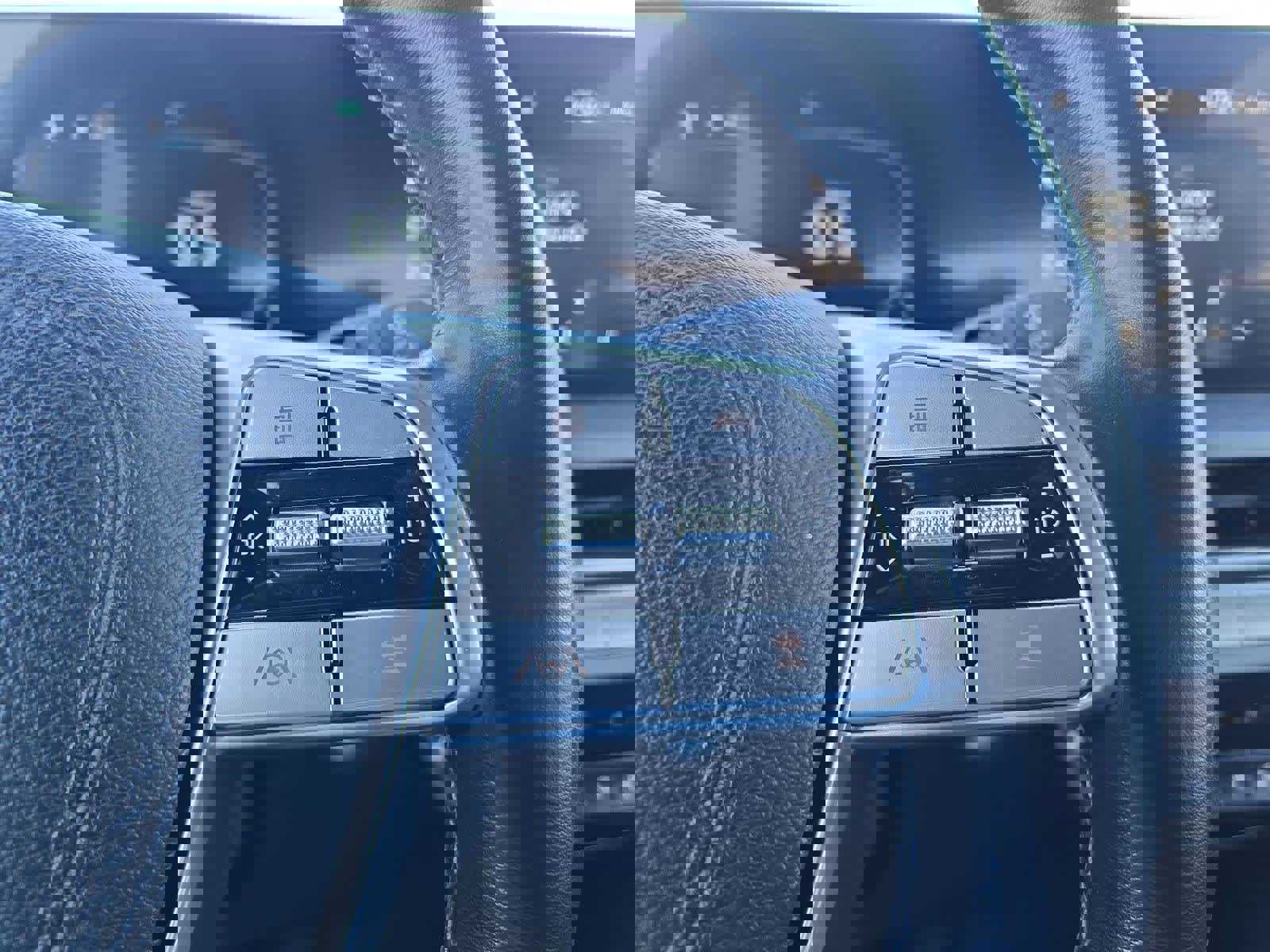 Used 2023 Kia Telluride EX X-Line image 25