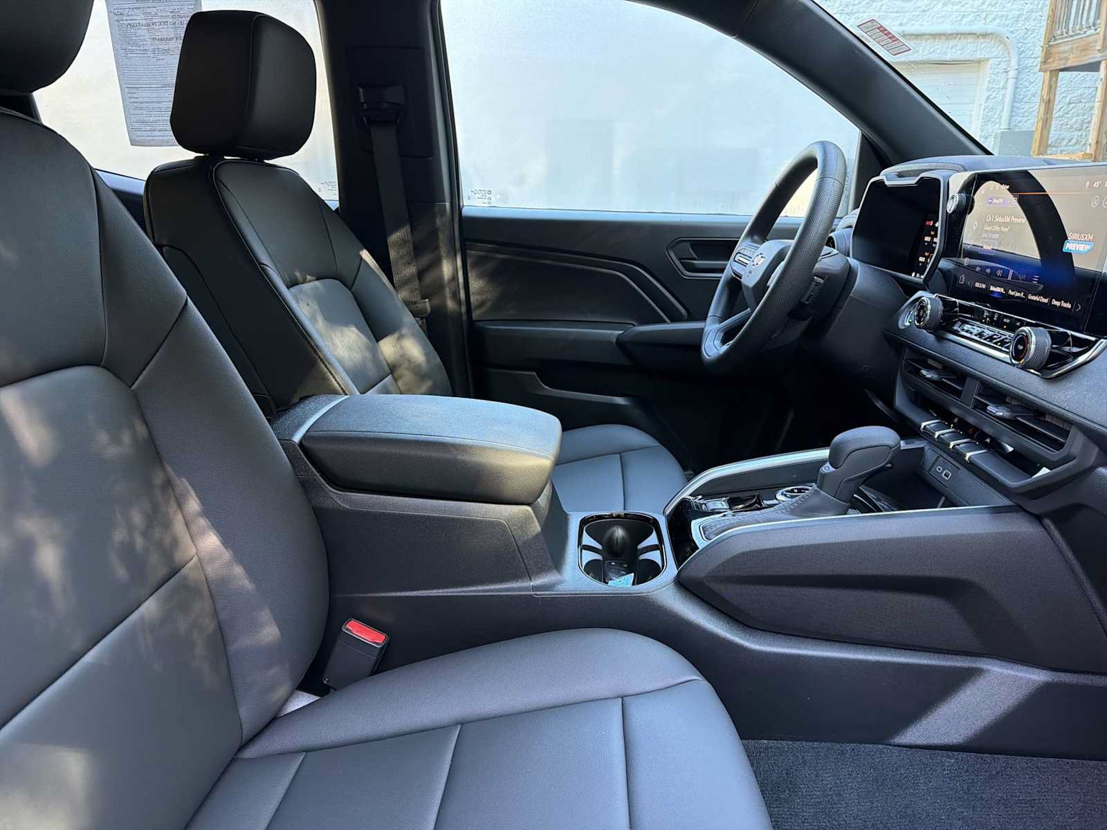 Used 2026 Chevrolet Colorado W/T AWD/4WD image 27