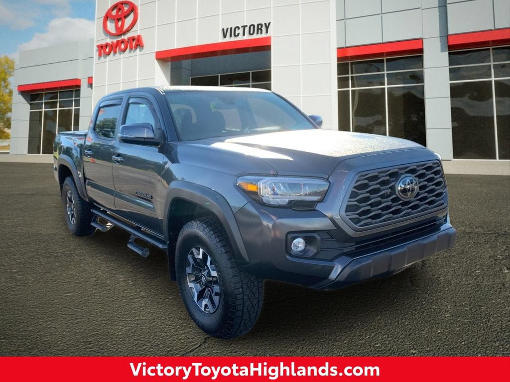 Used 2023 Toyota Tacoma TRD Off-Road AWD/4WD image 1