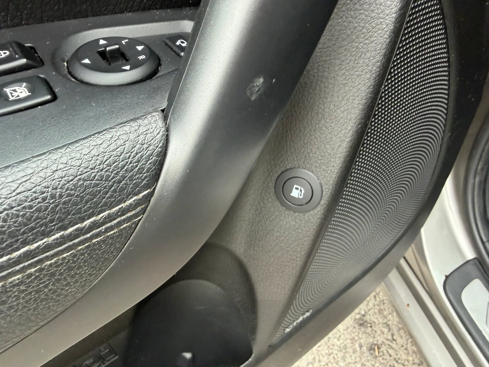 Used 2013 Kia Sorento SX w/ SX Premium Pkg image 23