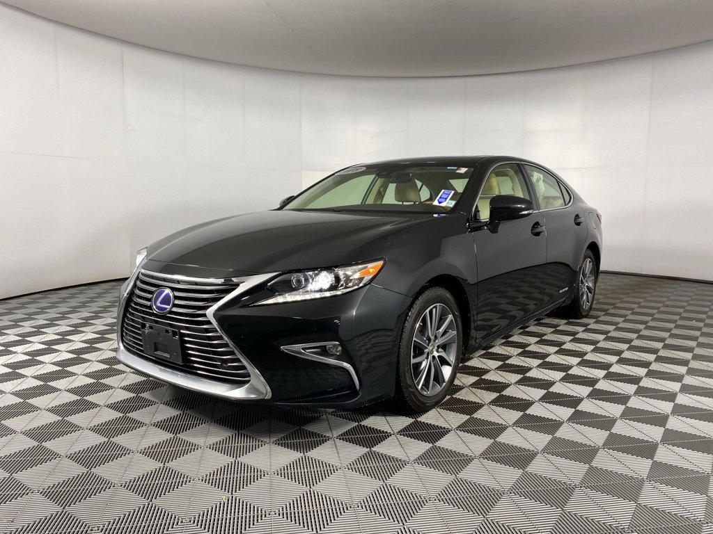 Used 2018 Lexus ES 300h image 3