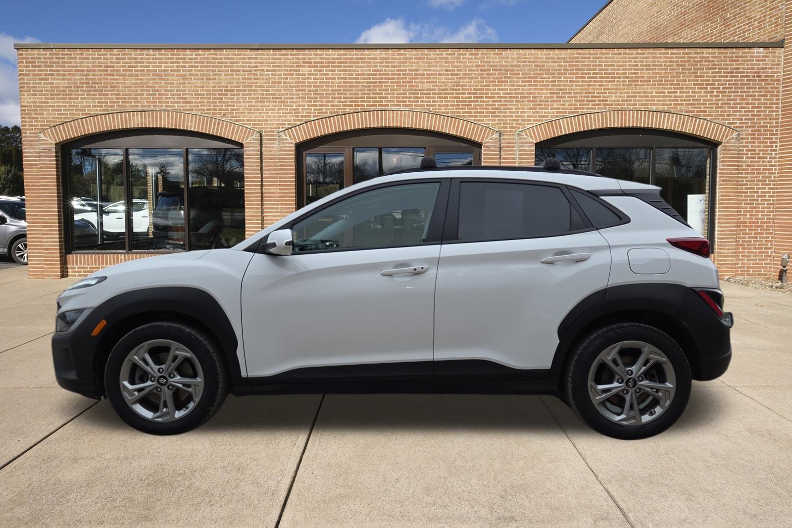 Certified 2023 Hyundai Kona SEL image 7