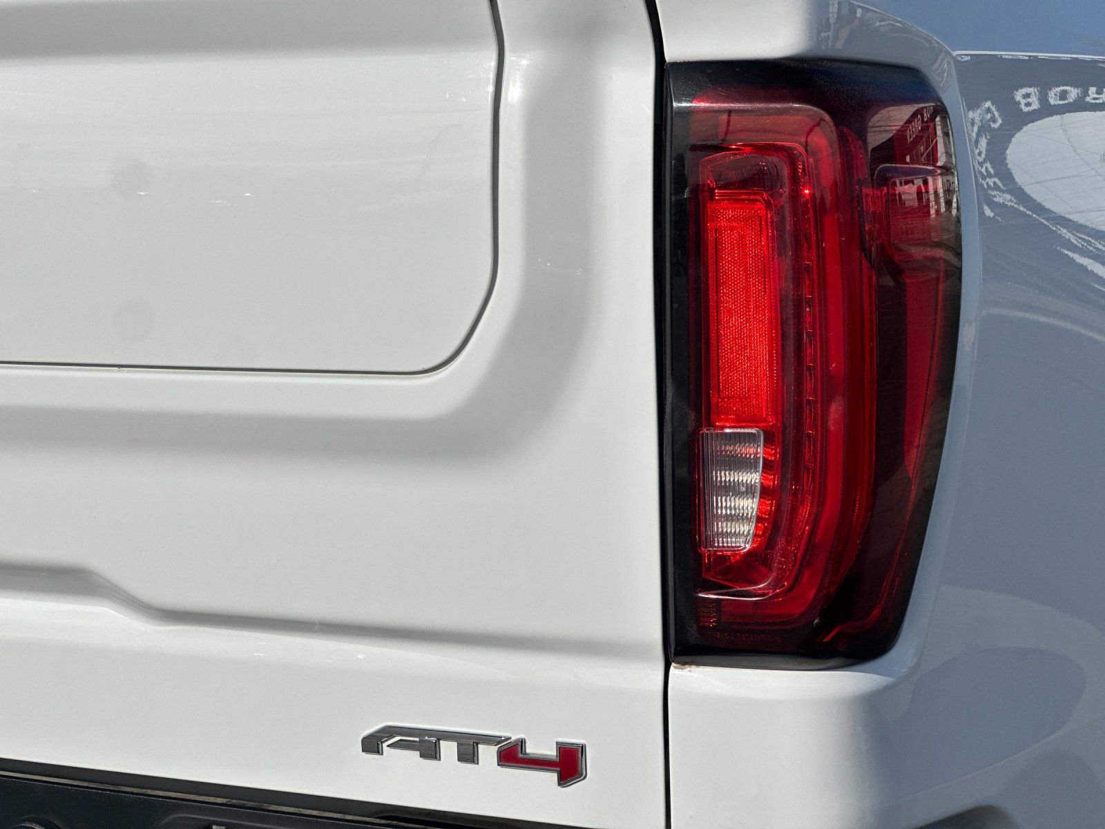 Used 2022 GMC Sierra 1500 AT4 w/ AT4 Preferred Package image 34