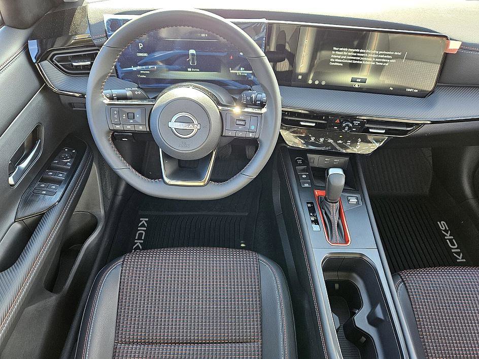 New 2026 Nissan Kicks SR image 9