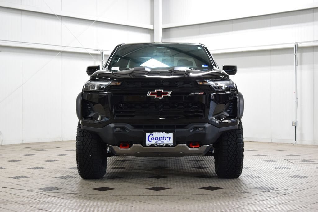 New 2026 Chevrolet Colorado ZR2 w/ Technology Package AWD/4WD image 2