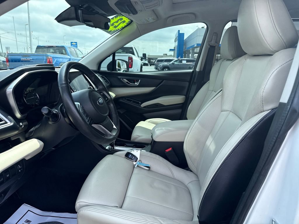 Used 2023 Subaru Ascent Limited w/ Technology Package AWD/4WD image 11